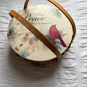 Med picnic/trinket basket holiday cardinal  decor vintage
